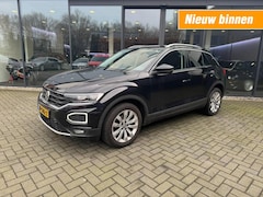 Volkswagen T-Roc - 1.0 TSI STYLE, LED, Digi Dash, Clima, Adapt Cruise, Carplay, Camera