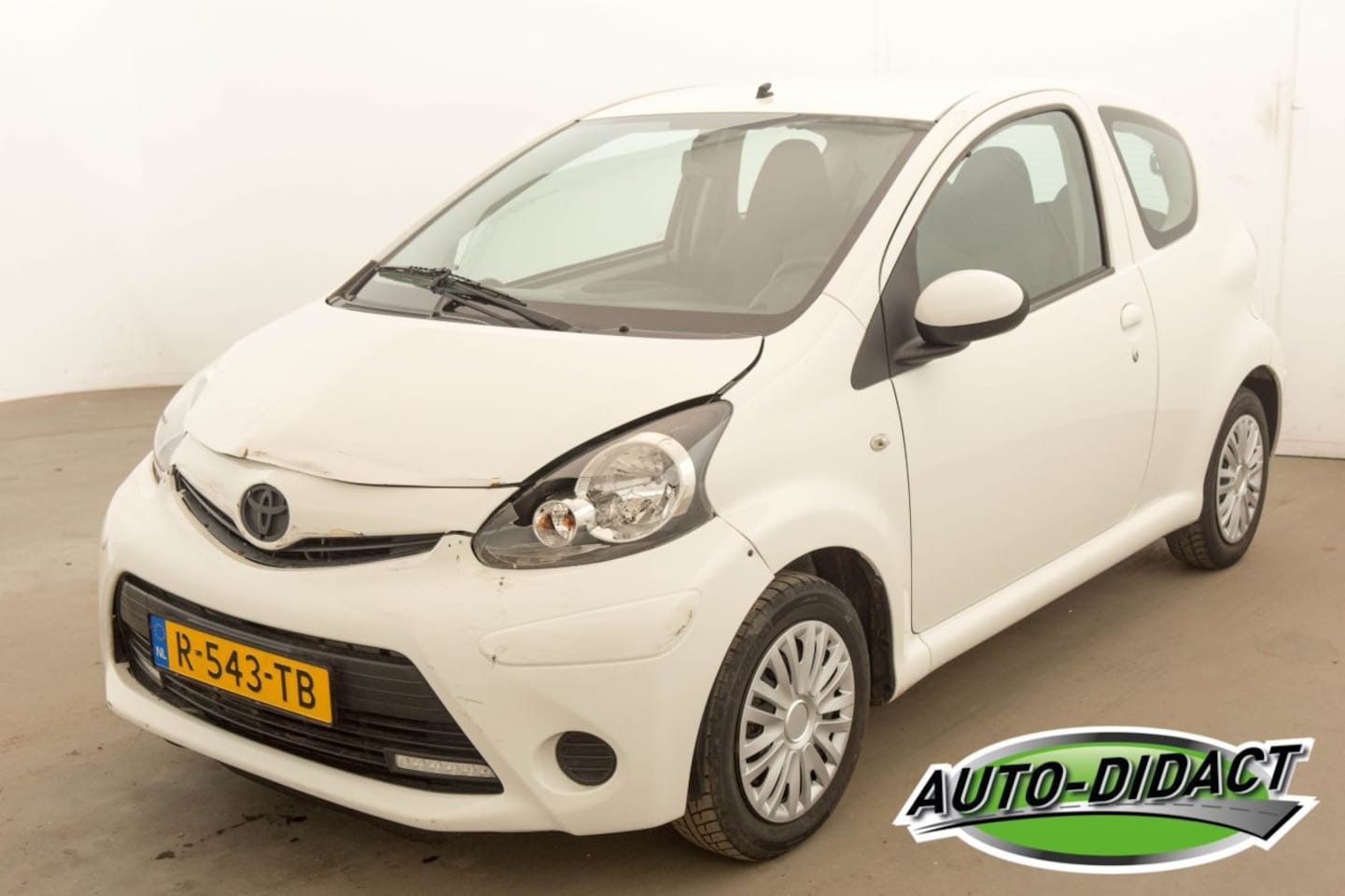 Toyota Aygo - 1.0 VVT-i 65.606 km Comfort - AutoWereld.nl