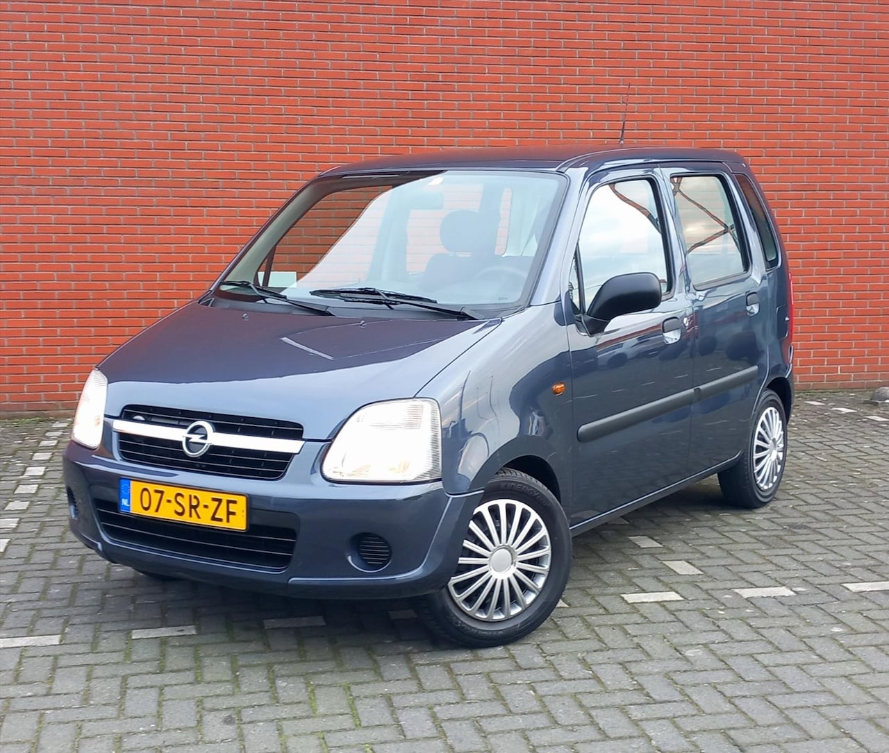 Opel Agila - 1.2 16V TWINPORT Essentia - AutoWereld.nl