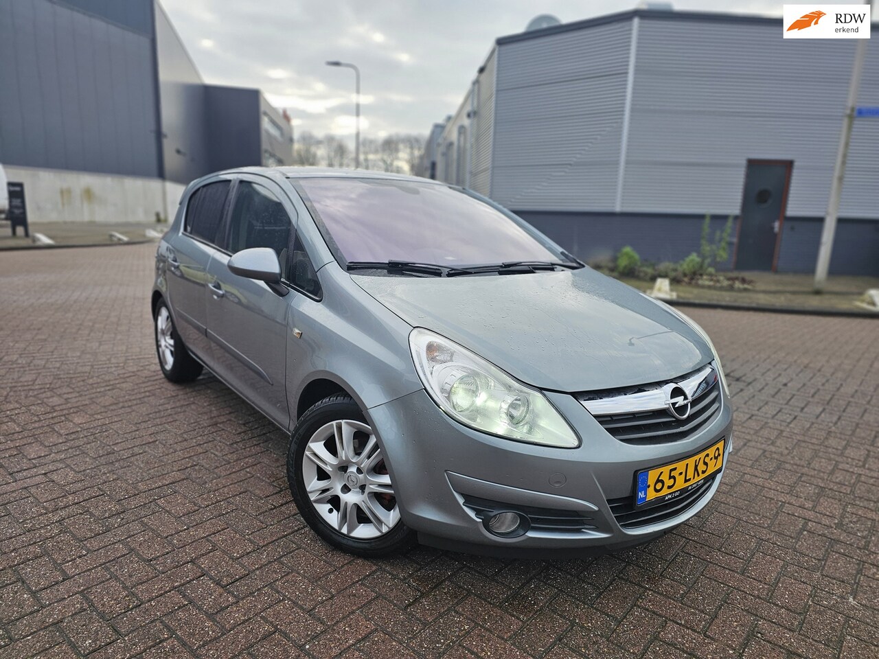 Opel Corsa - 1.4-16V Cosmo Automaat Clima Volledig onderhouden - AutoWereld.nl