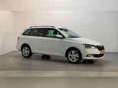 Skoda Fabia Combi - 1.0 TSI Style Camera Stoelverwarming Navigatie