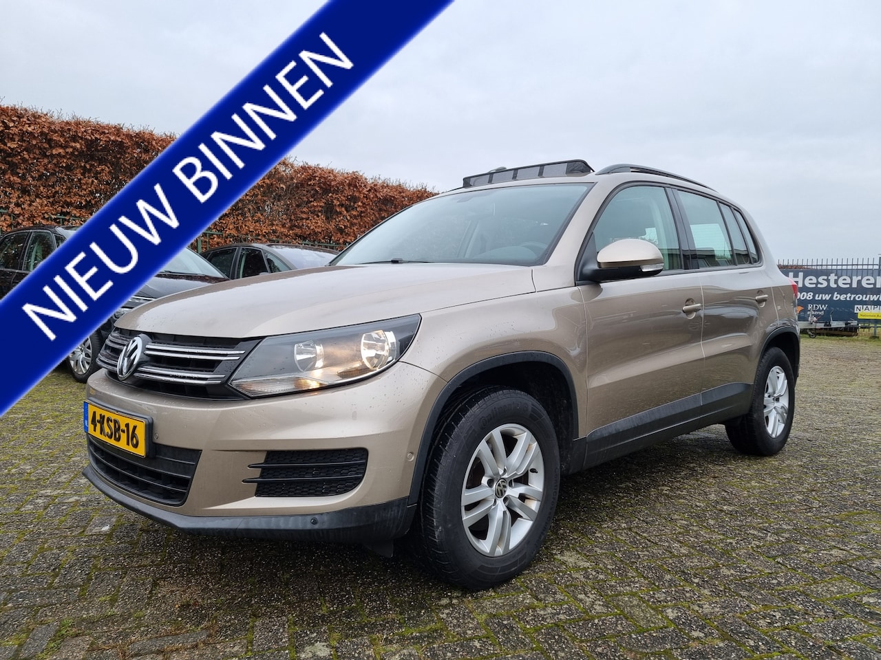 Volkswagen Tiguan - 1.4 TSI 161PK ✅1e EIGENAAR ✅PANODAK ✅TREKHAAK ✅LEUKE AUTO!! - AutoWereld.nl