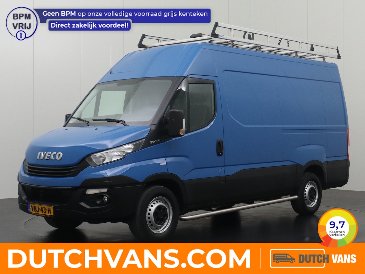 Iveco Daily - 35S14 L2H2 Imperiaal | Trekhaak | Airco | 3-Persoons | Betimmering - AutoWereld.nl