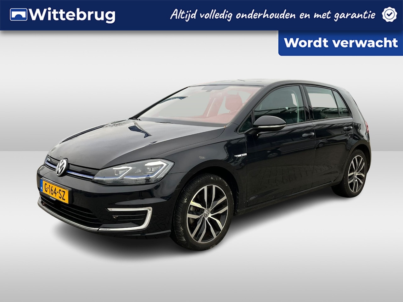 Volkswagen e-Golf - E-DITION / Voorruit verwarming / 17 Inch / Parkeersensoren v+a - AutoWereld.nl