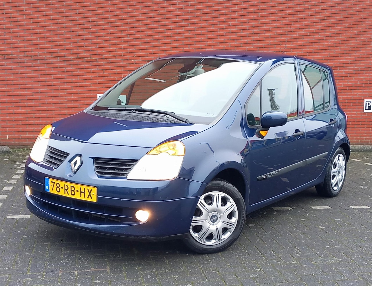 Renault Modus - 1.2 16V Clima - AutoWereld.nl