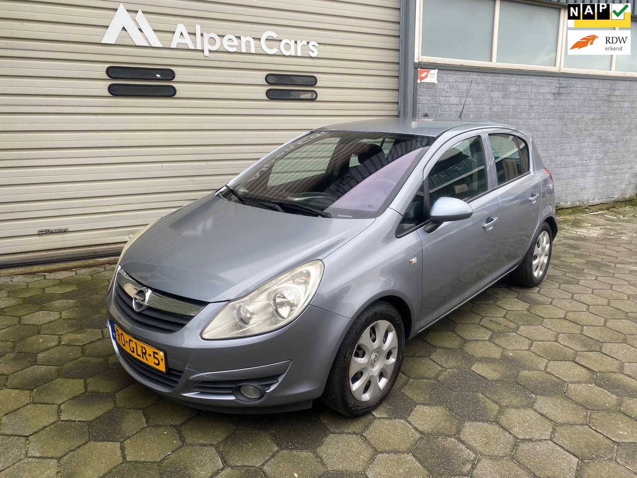 Opel Corsa - 1.4-16V Enjoy Airco / Cruise controle / Nieuwe APK /Trekhaak - AutoWereld.nl