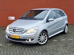 Mercedes-Benz B-klasse - 1.7 B180 5DRS BLUE-EFFICIENCY