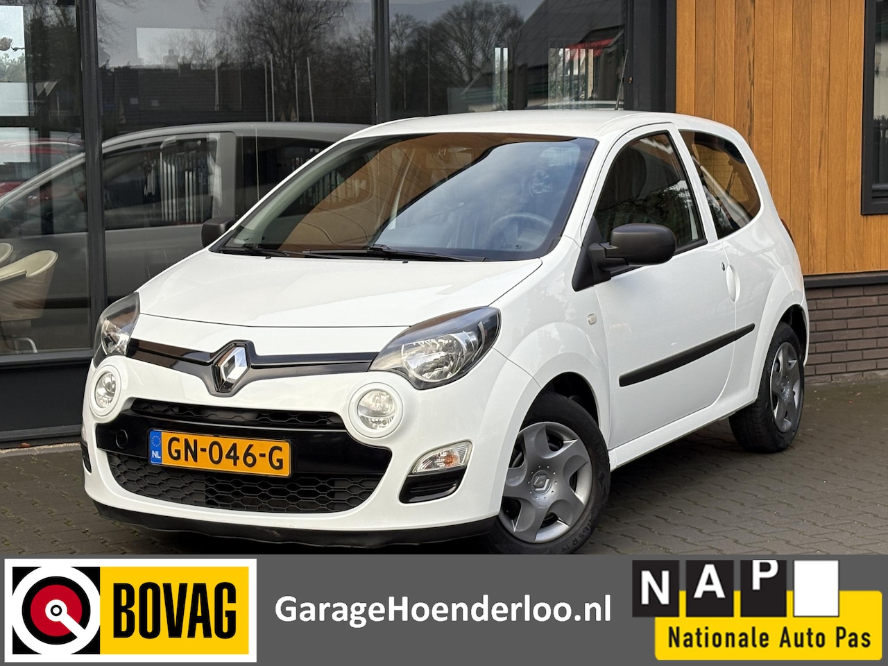 Renault Twingo - 1.2 16V Bluetooth, Cruise control. Nieuwe APK - AutoWereld.nl