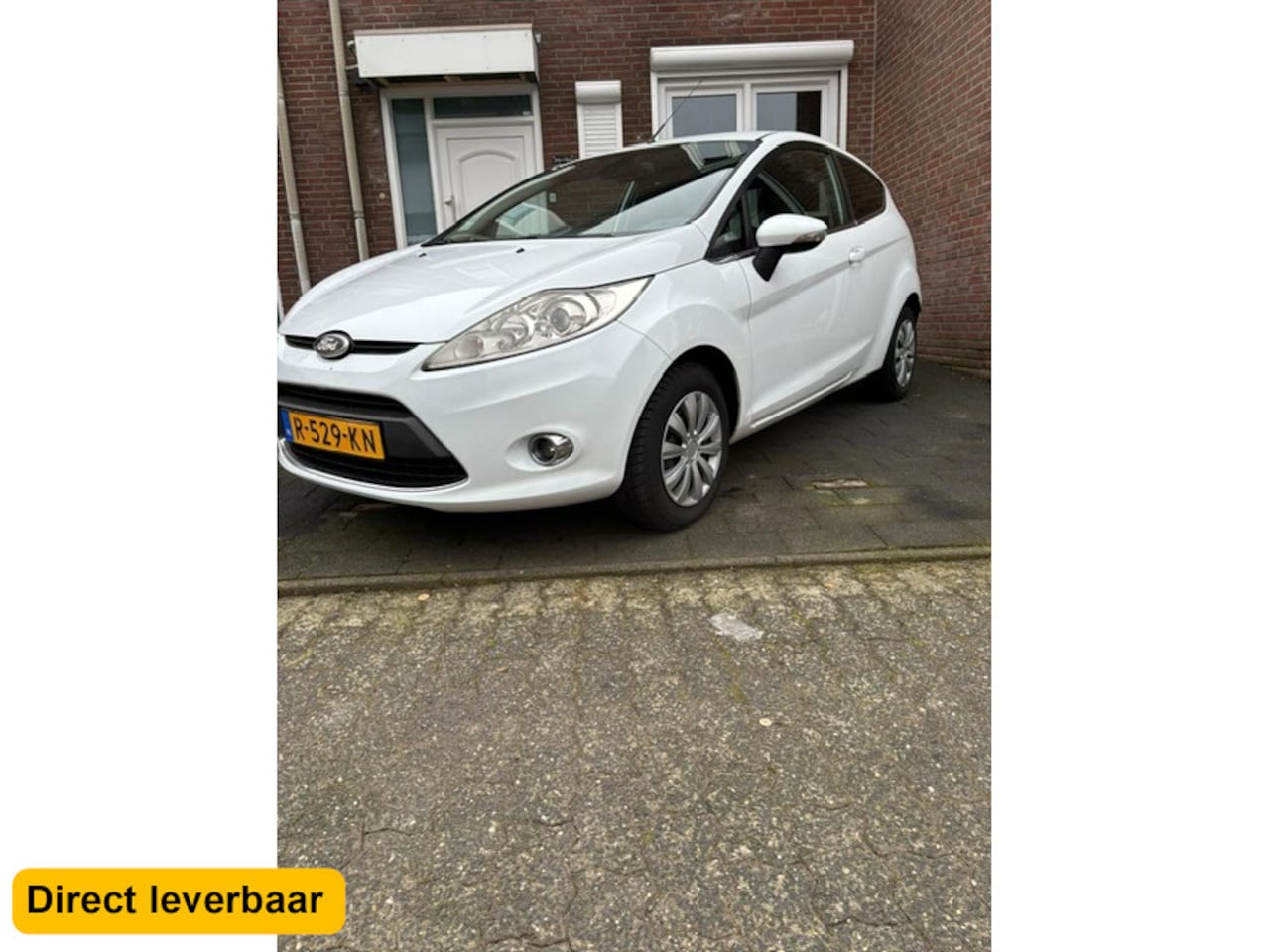 Ford Fiesta - 1.25 Trend Airconditioning, getint glas , elec ramen - AutoWereld.nl