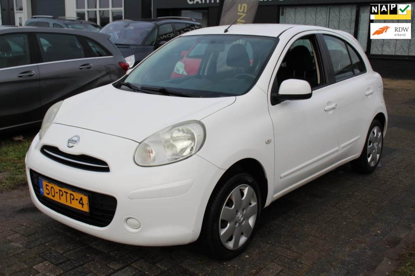 Nissan Micra - 1.2 Visia Pack 5- Deurs Climate/Airco Zuinig APK NAP - AutoWereld.nl