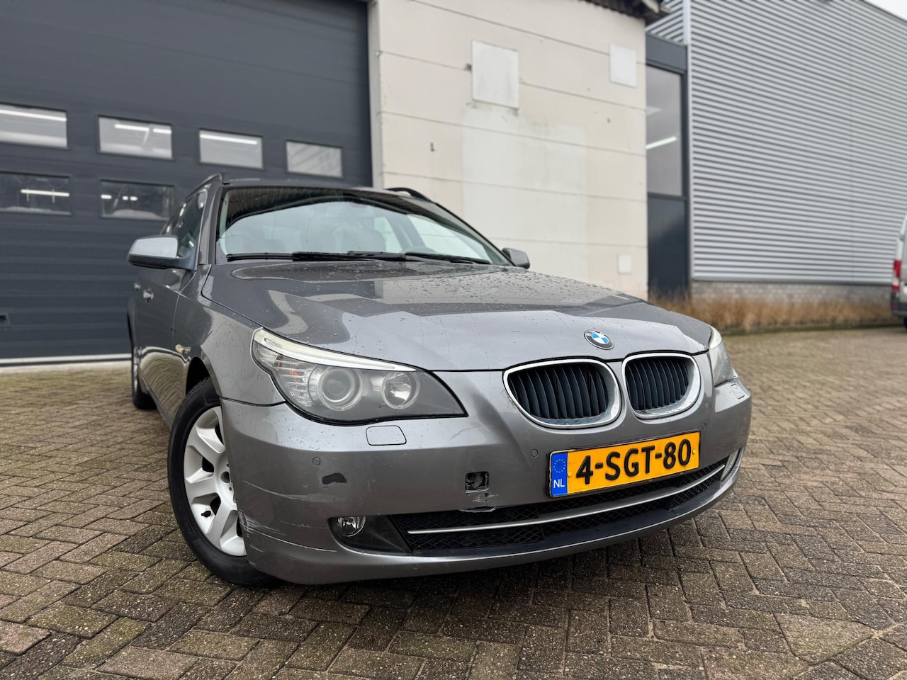 BMW 5-serie Touring - 520d Corporate Executive (bj 10-2009) EURO5|STOELVERWARMING - AutoWereld.nl