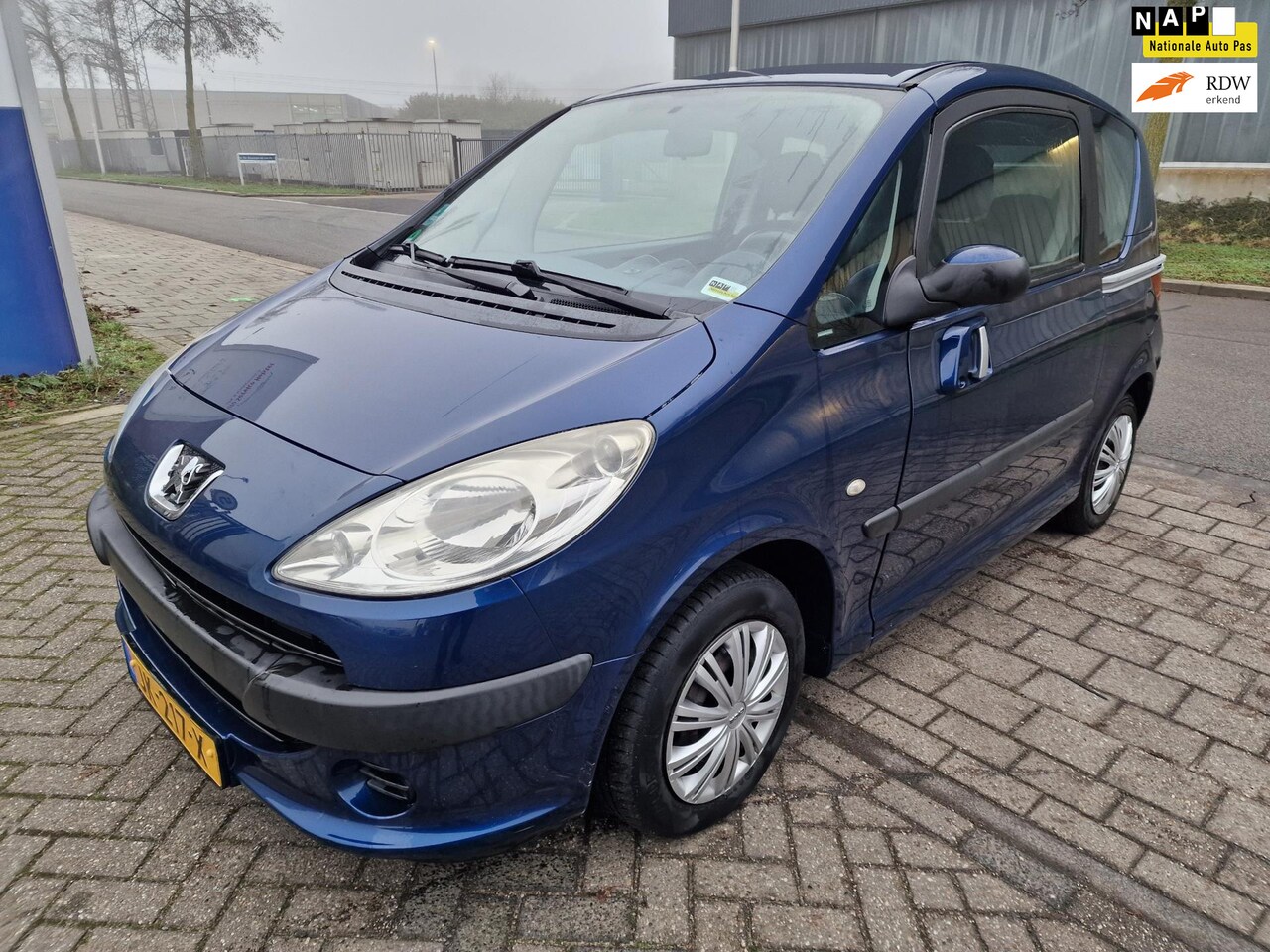 Peugeot 1007 - 1.4 Gentry 1.4 Gentry, Apk, Nap, Koppeling slecht, Inruil mogelijk. - AutoWereld.nl