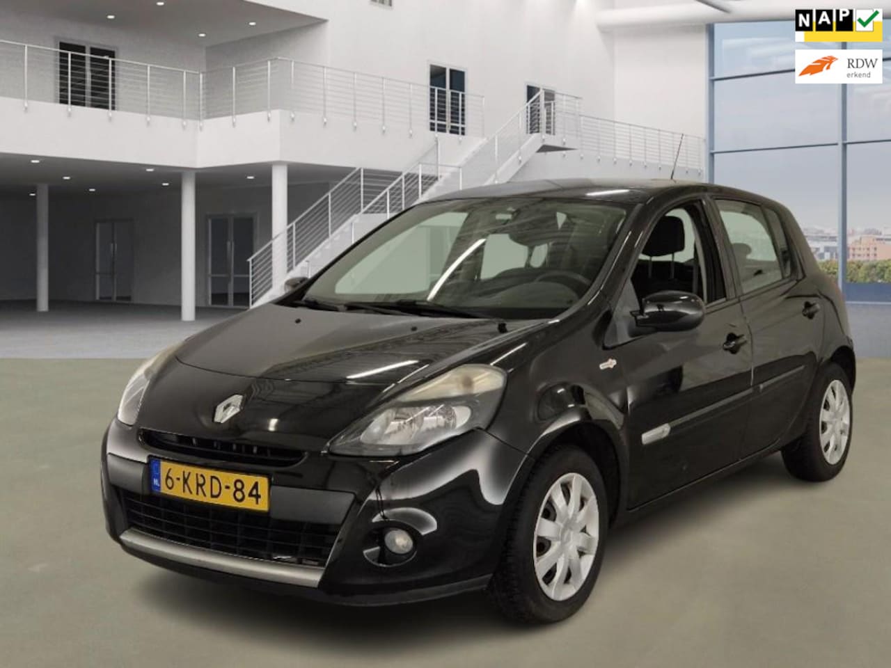 Renault Clio - 1.2 Collection/NAVI/AIRCO/CRUISE/5DEURS/LAGEKM - AutoWereld.nl