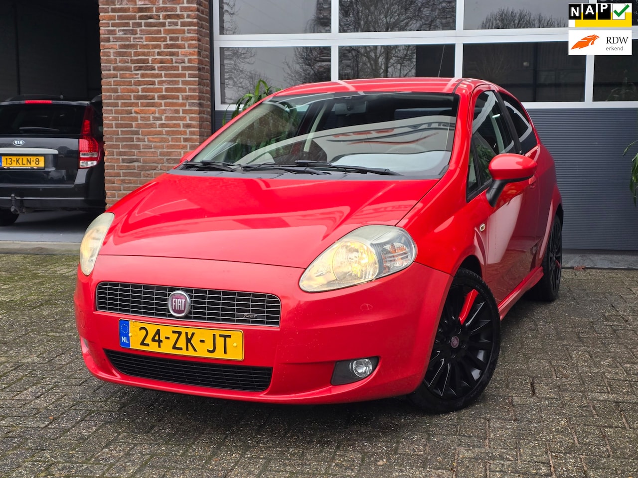 Fiat Grande Punto - 1.4-16V Sport Apk |Nap |Cruise |3DR - AutoWereld.nl