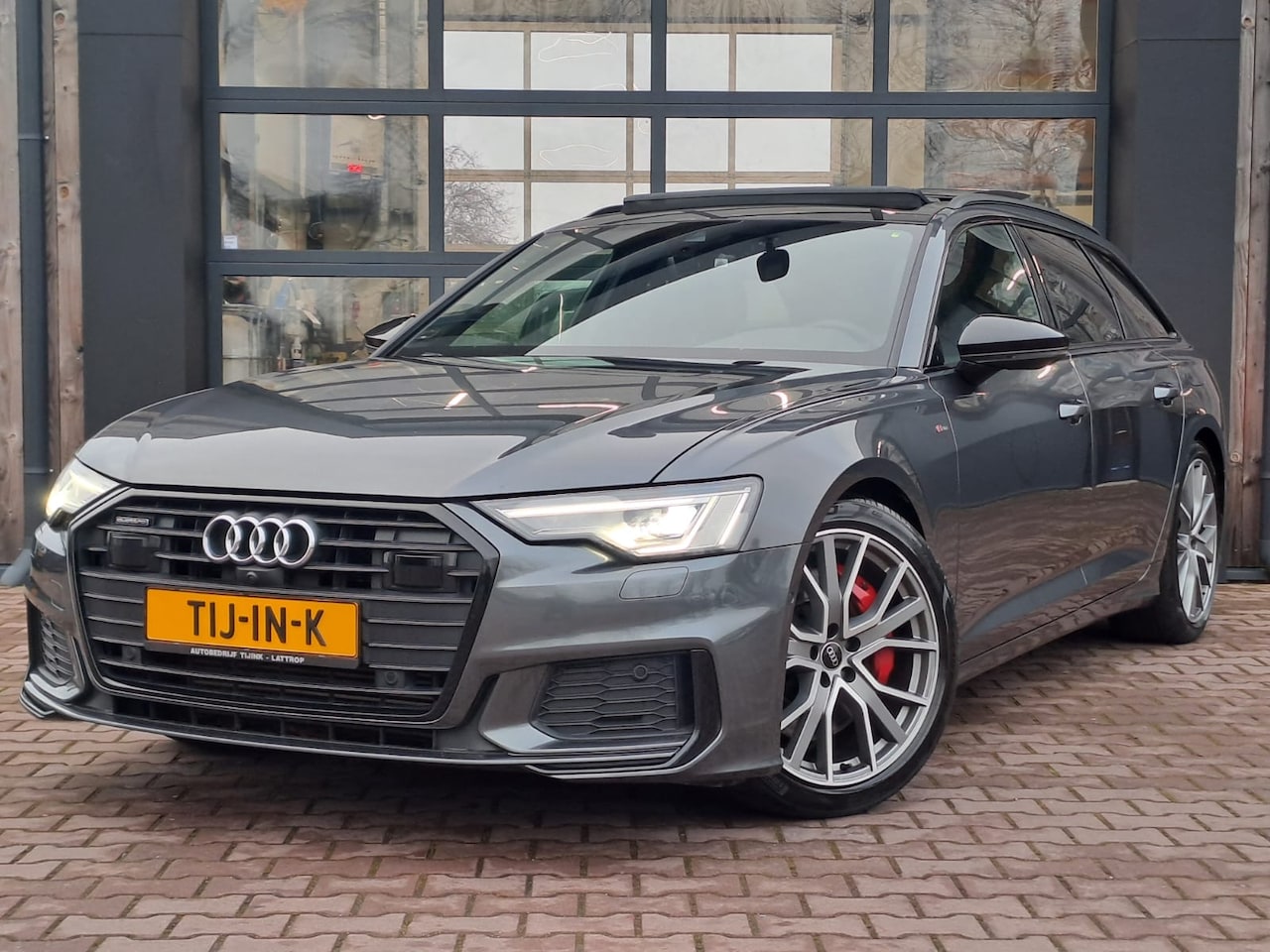 Audi A6 Avant - 55 TFSI e quattro Pro Line S Competition | LED Matrix | Pano | Tour | Park assist | Trekha - AutoWereld.nl