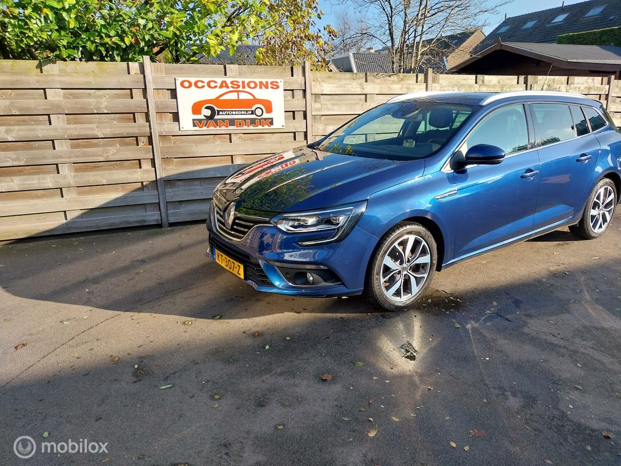 Renault Mégane Estate - 1.5 dCi Bose led, camera, navi - AutoWereld.nl