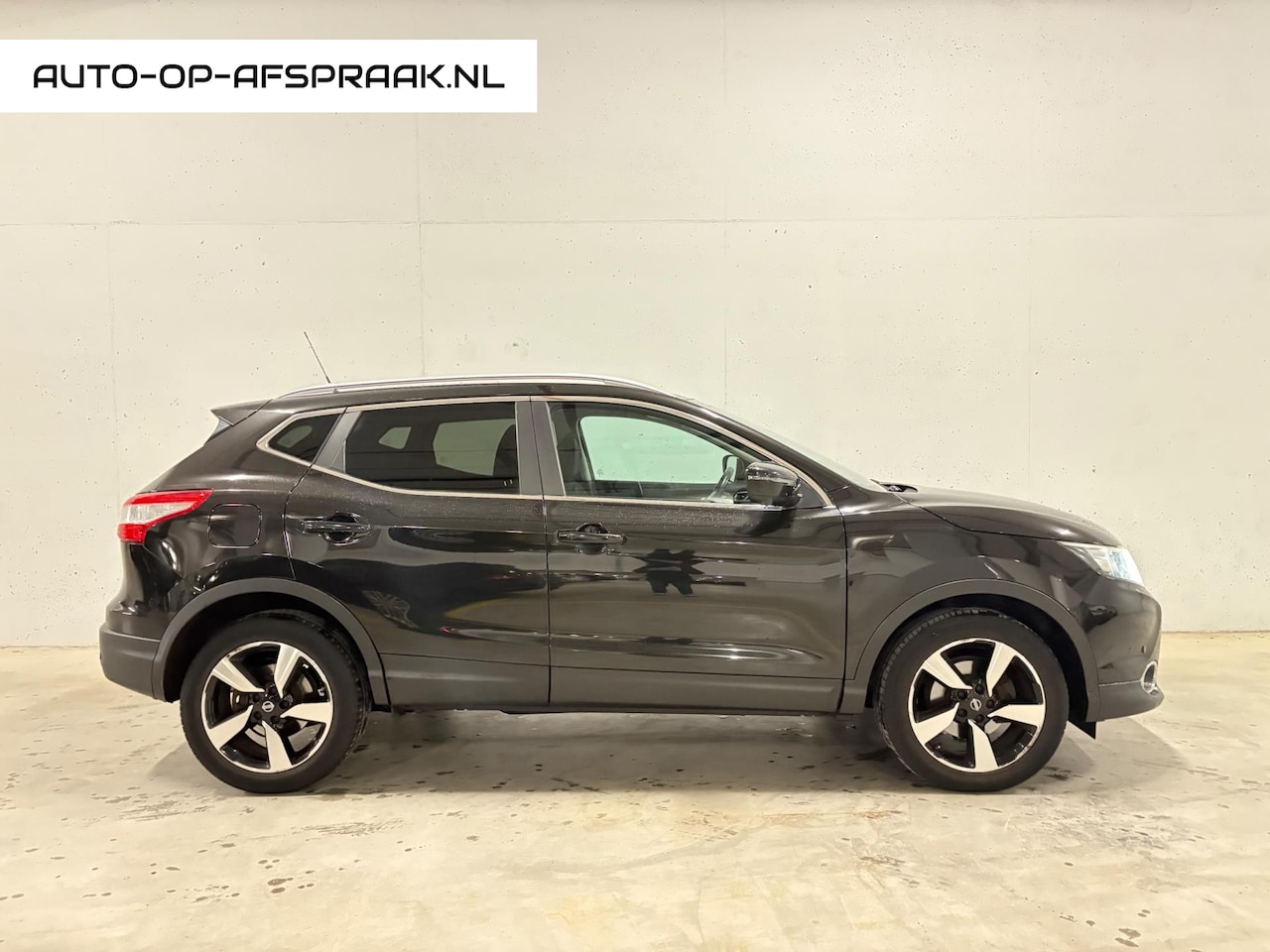 Nissan Qashqai - 1.2 Tekna Automaat Pano Navi Camera - AutoWereld.nl