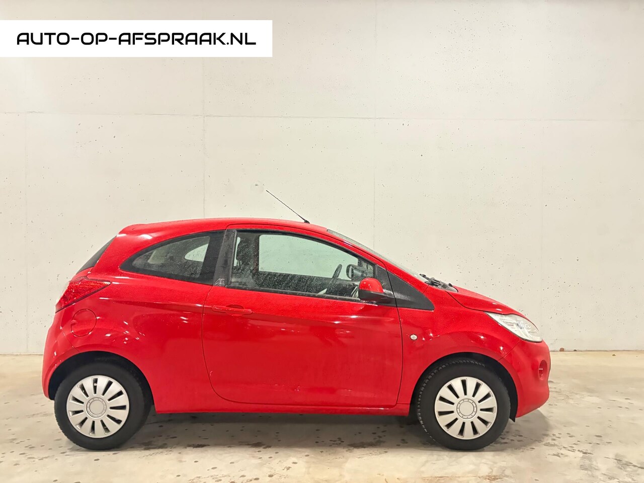 Ford Ka - 1.2 Style start/stop Titanium Airco APK NAP - AutoWereld.nl