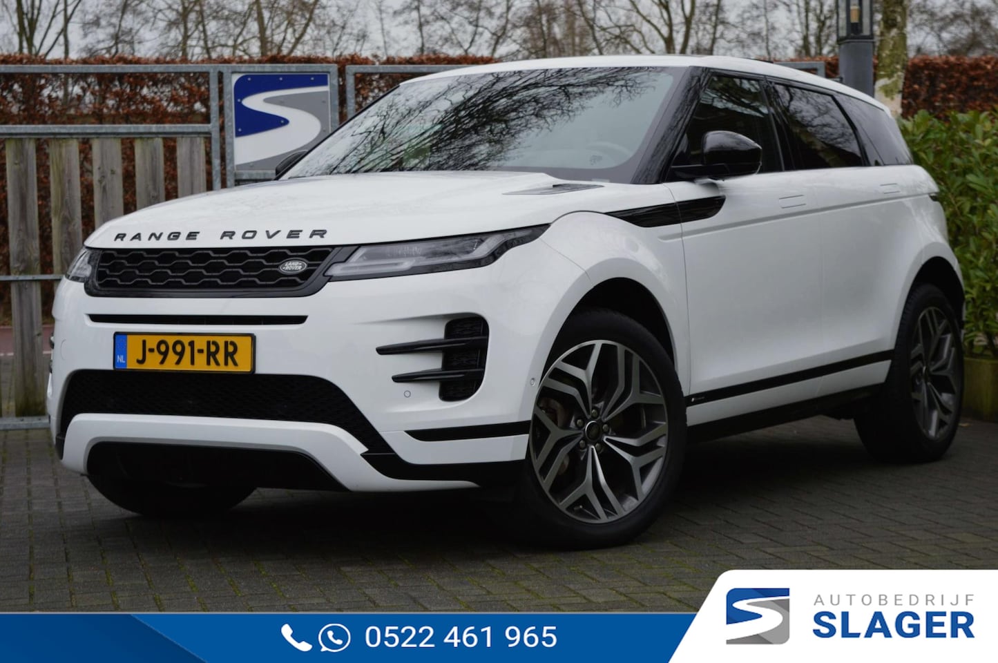 Land Rover Range Rover Evoque - 2.0 P200 AWD R-Dynamic S | Pano | Leder | Trekhaak - AutoWereld.nl