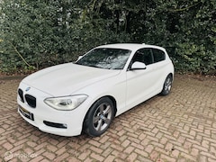 BMW 1-serie - 114i EDE Business