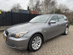 BMW 5-serie Touring - 525xi Business Line Edition II Leer/Stoelverw/Navi/Cruise/Trekha