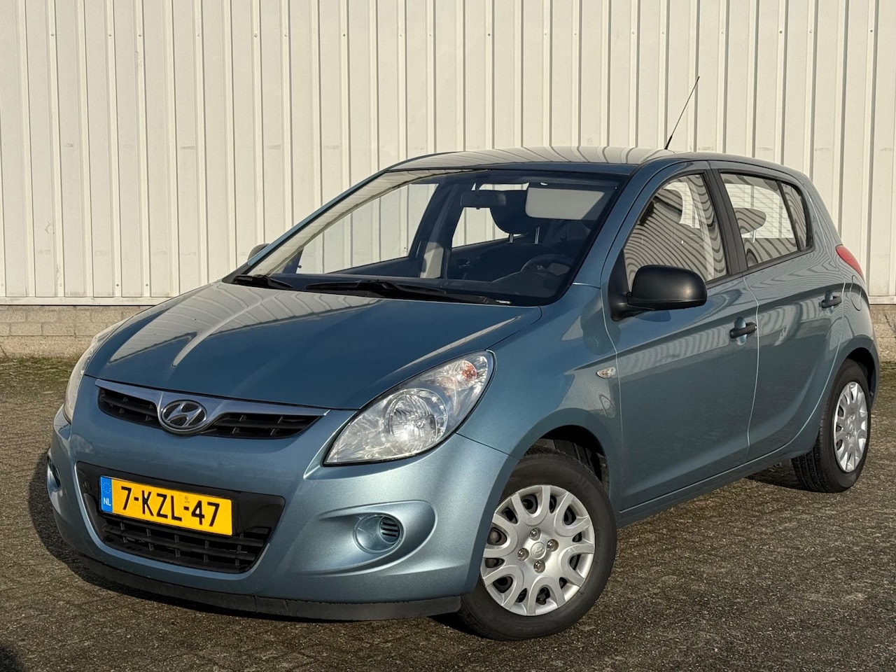 Hyundai i20 - 1.2i Business Edition Airco, Elektrische ramen - AutoWereld.nl