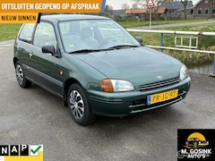 Toyota Starlet - 1.3-16V trekhaak stuurbekrachtiging