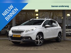 Peugeot 2008 - 1.2 PureTech Allure met Nav/Ecc/Trekhaak/Lmv