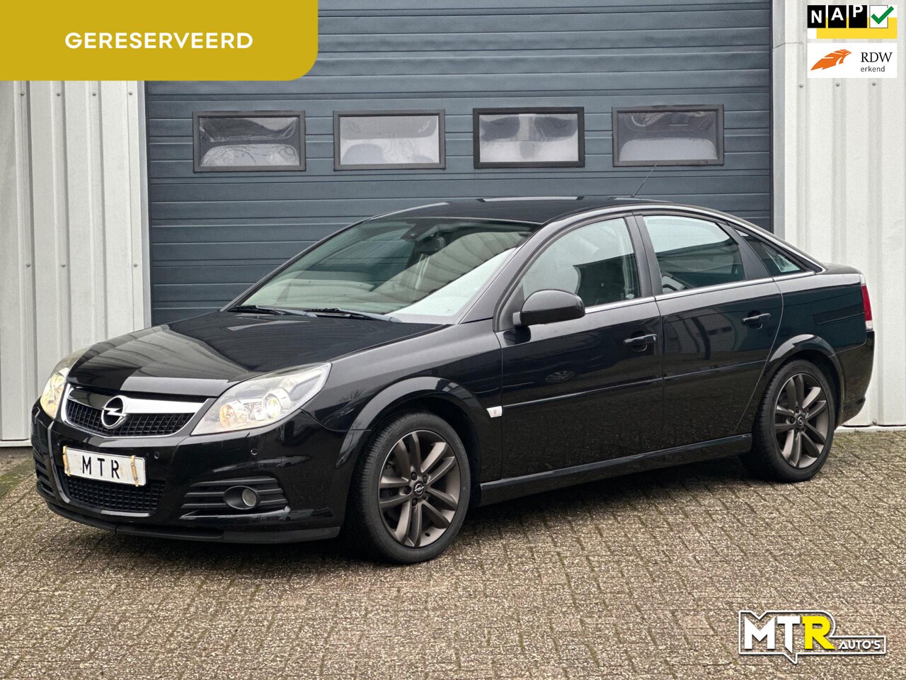 Opel Vectra GTS - 1.8-16V Executive 2e EIG|NAP|APK 11-2025 - AutoWereld.nl