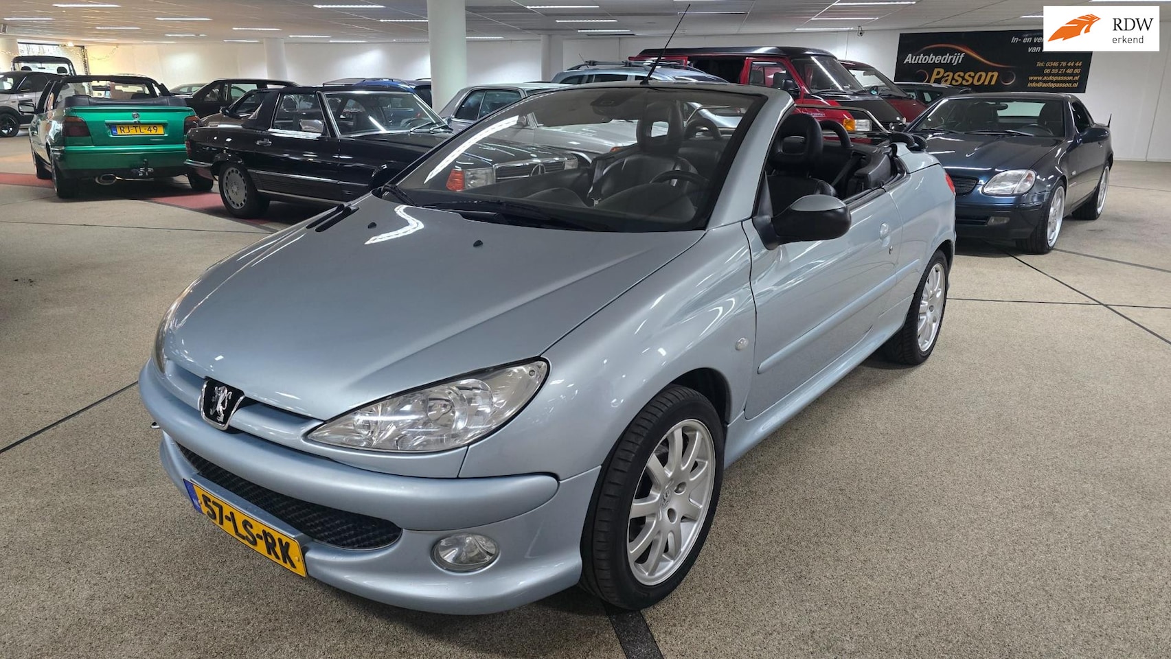 Peugeot 206 CC - 2.0-16V weinig km! Nieuwe apk! - AutoWereld.nl