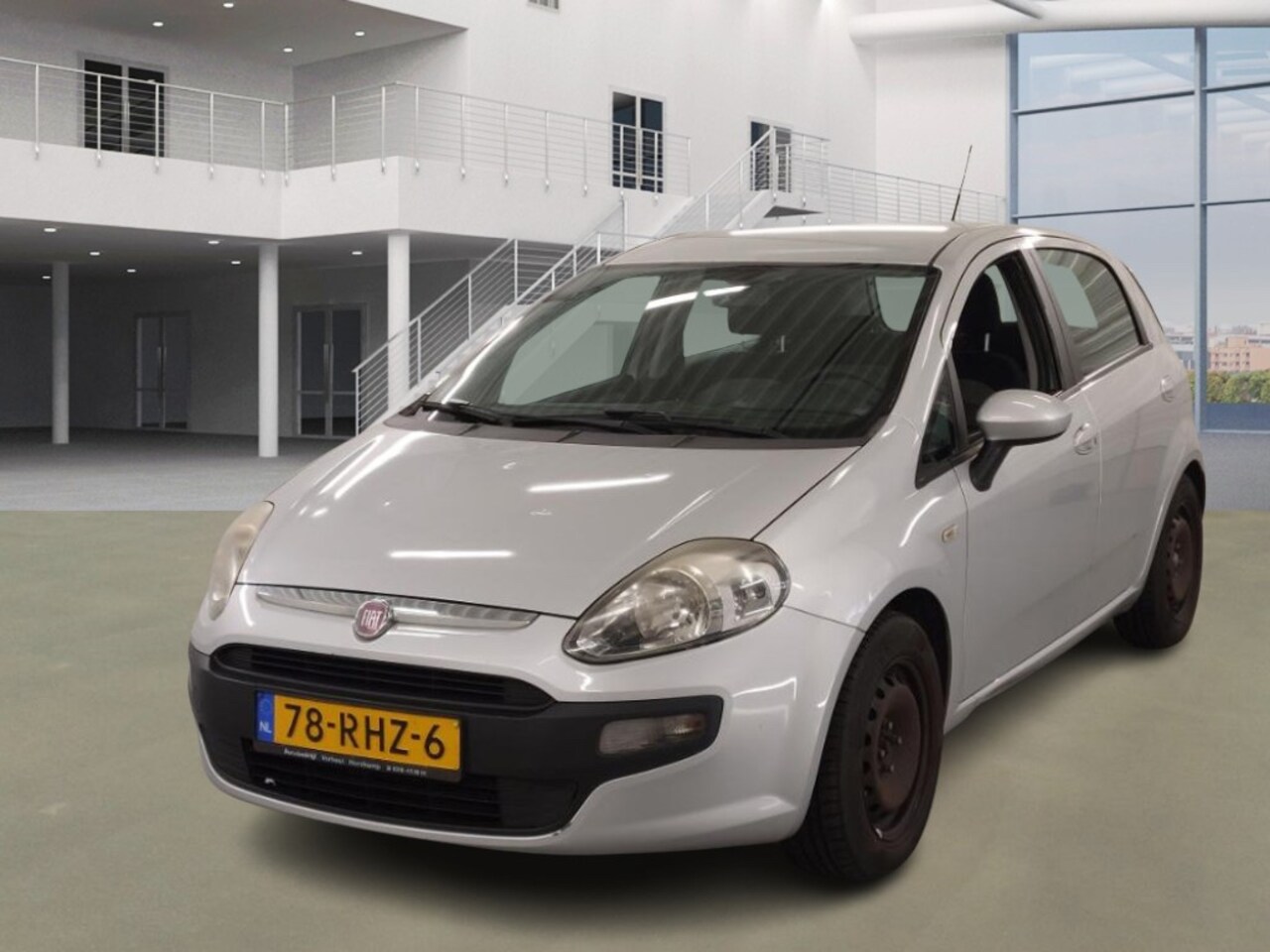 Fiat Punto Evo - 1.3 M-Jet Dynamic/ZEER ZUINIG - AutoWereld.nl