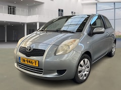 Toyota Yaris - 1.3 VVTi Sol MMT/AUTOMAAT