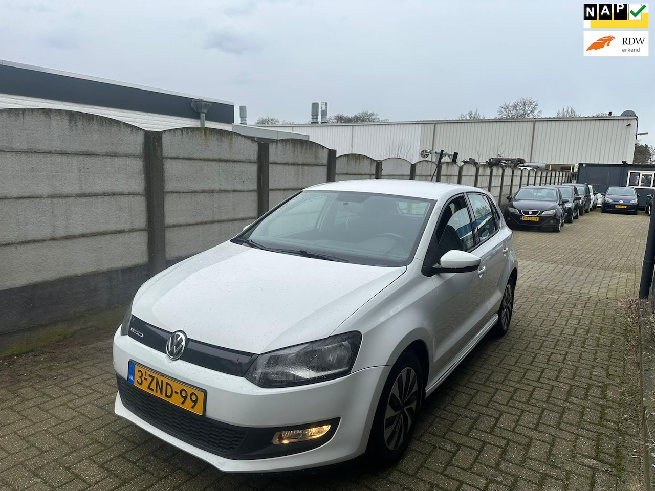 Volkswagen Polo - 1.4 TDI BlueMotion NAVI/ AIRCO/ CRUISE! - AutoWereld.nl