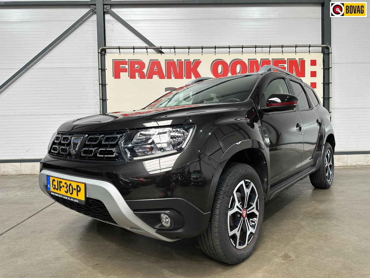 Dacia Duster - 1.3 TCe Tech Road + Navigatie | 360 Camera | Climate | Cruise | Bluetooth | LED - AutoWereld.nl