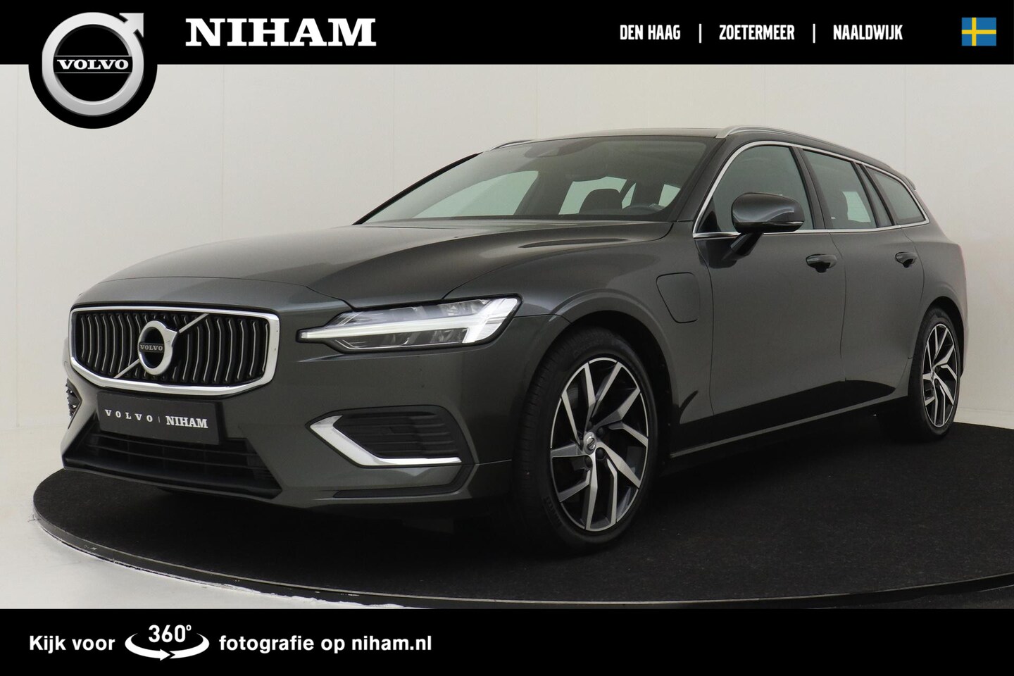 Volvo V60 - T8 TE AWD INSCRIPTION -PANO.DAK|BLIS|TREKHAAK|CARPLAY|NAVI - AutoWereld.nl