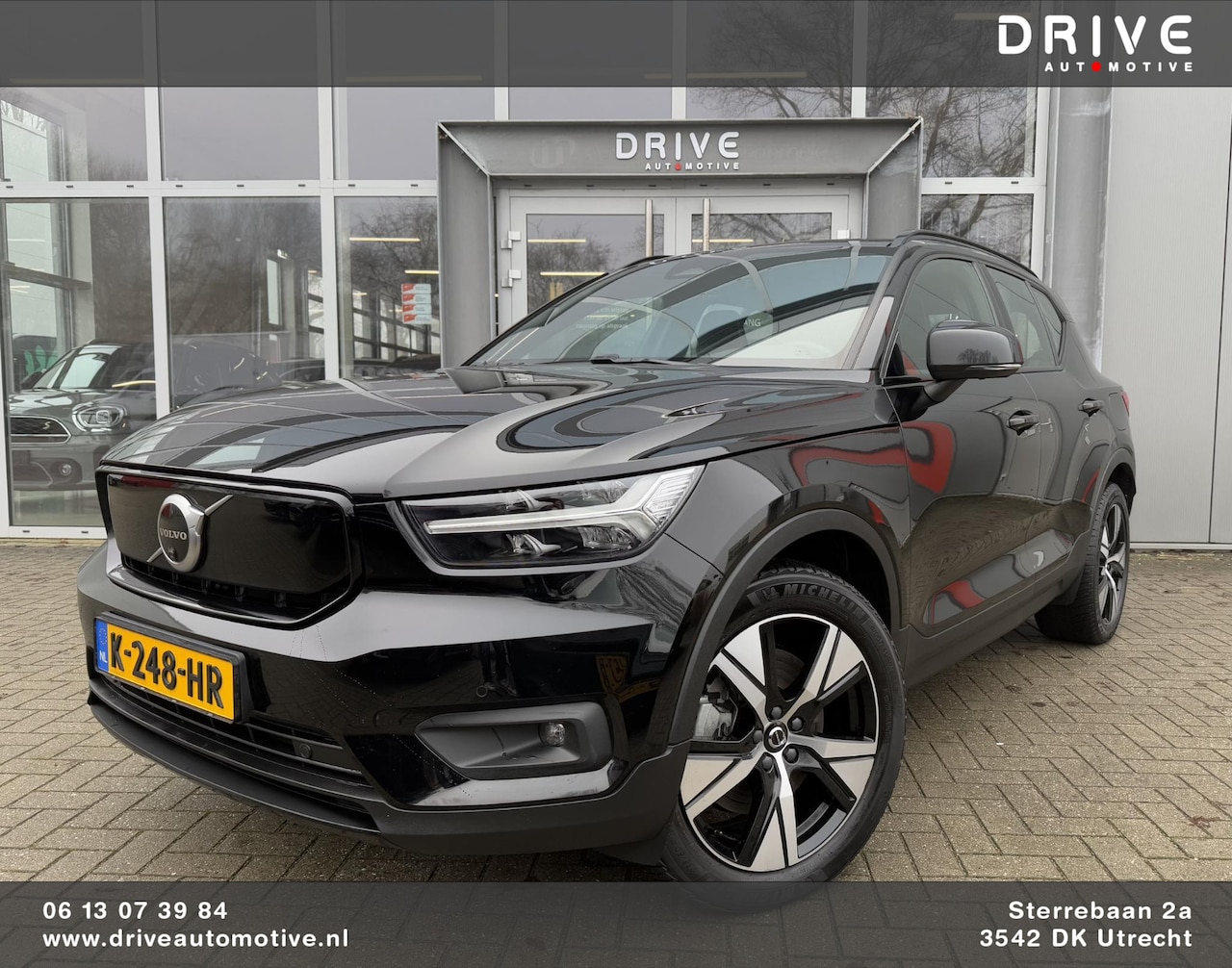 Volvo XC40 - Recharge P8 AWD R-Design |El. Trekhaak|Carplay|Stoel-Stuur-Voorruit Verw|Ad.Cruise| - AutoWereld.nl