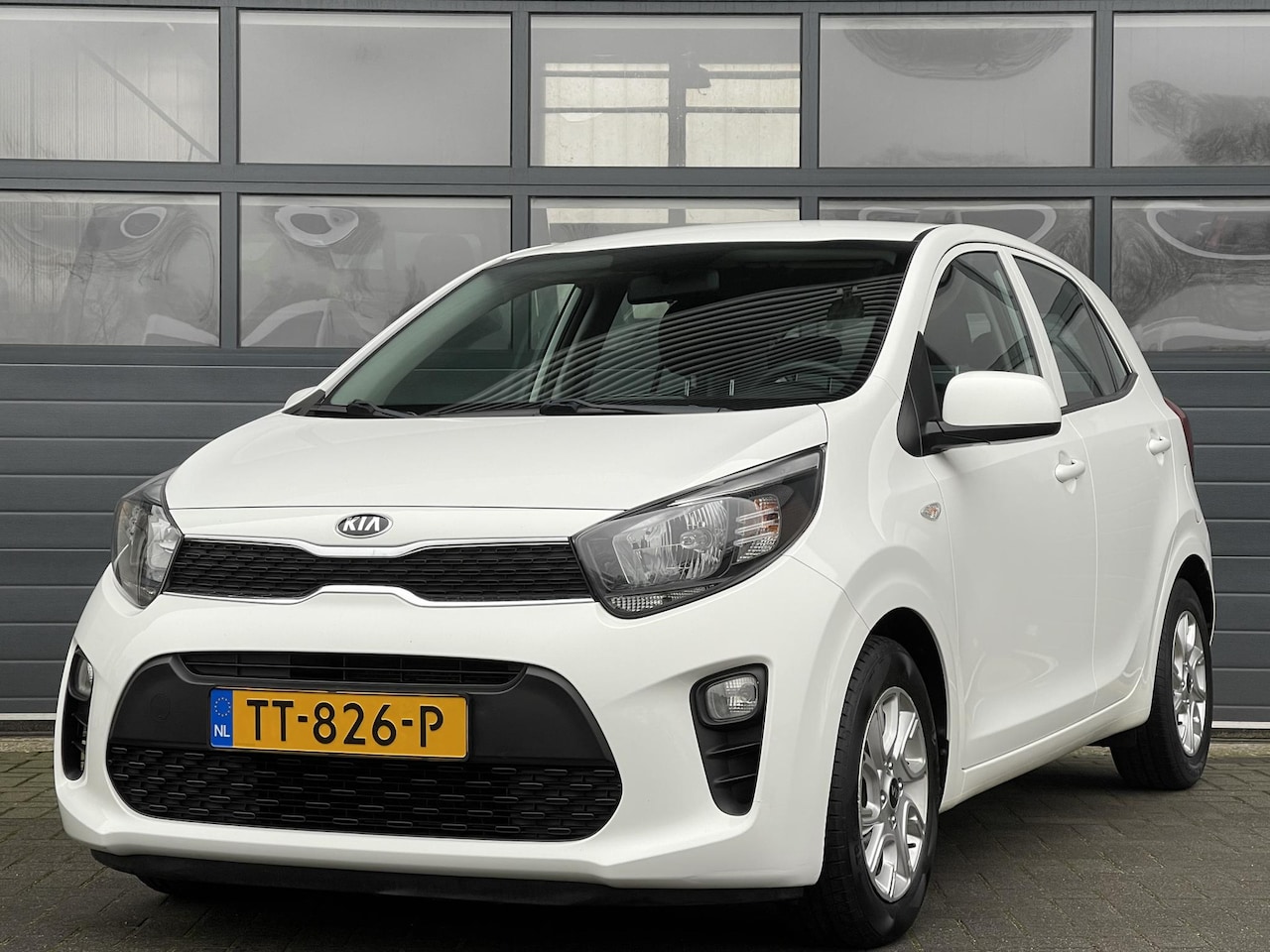 Kia Picanto - 1.0 CVVT COMFORTPLUSLINE NAVIGATOR I APPLE/ANDROID I ACHTERUITRIJCAMERA I LICHT METALEN VE - AutoWereld.nl