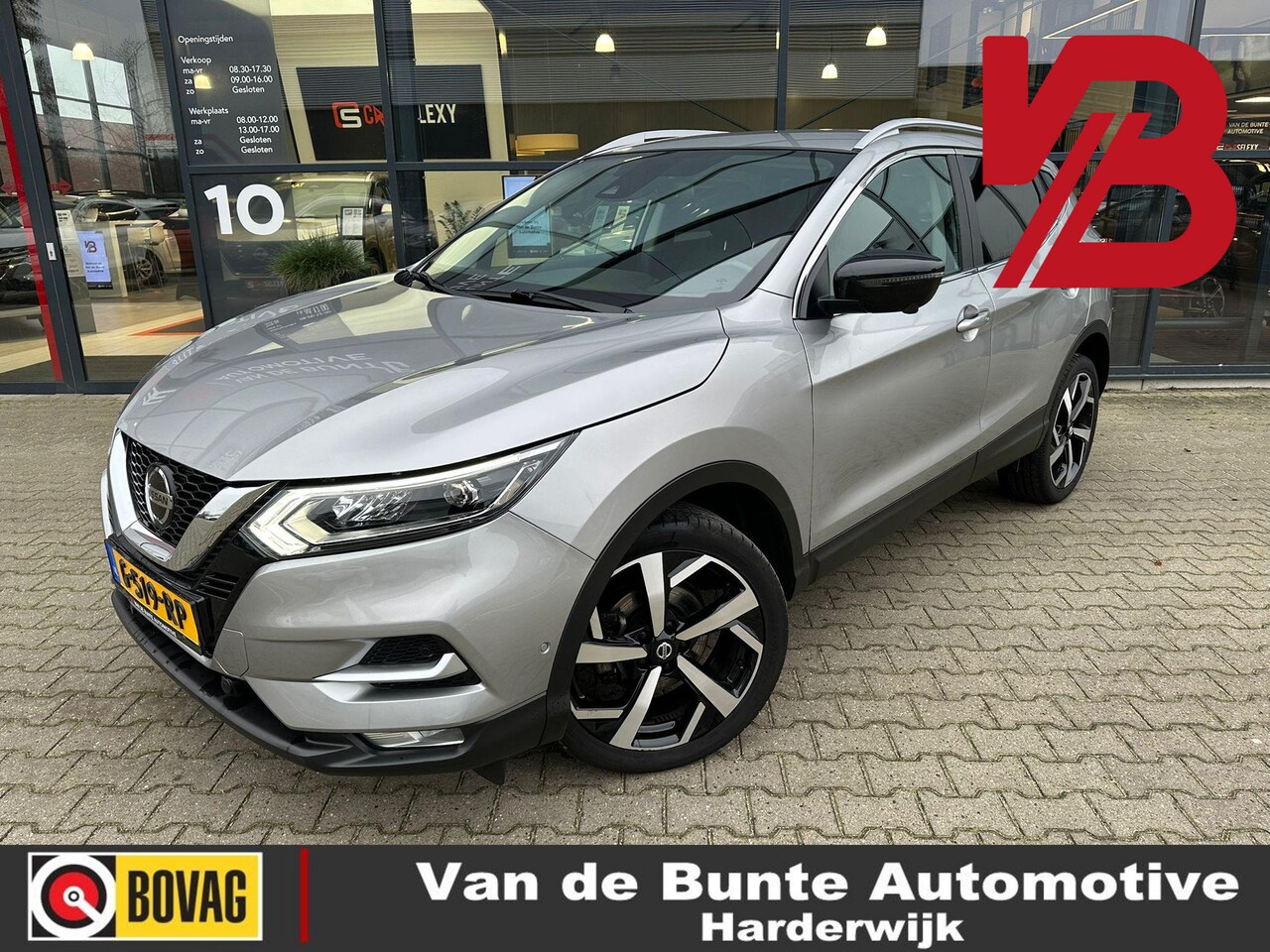 Nissan Qashqai - 1.3 DIG-T Tekna *Trekhaak & Stoelverwarming* - AutoWereld.nl