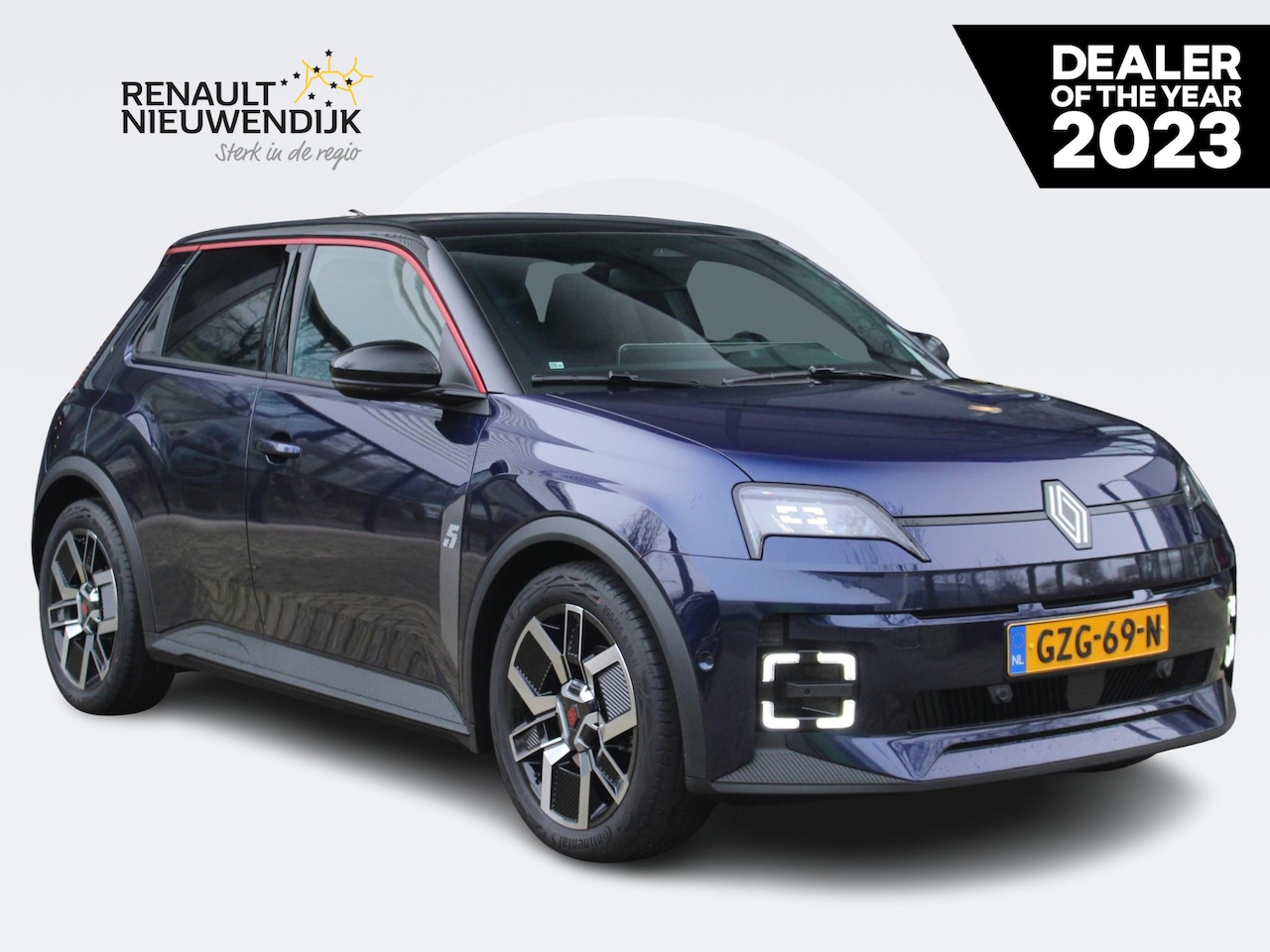 Renault 5 - Comfort Range Techno 52 kWh / DIRECT LEVERBAAR / PACK PARKING / PACK WINTER / CAMERA / NAV - AutoWereld.nl