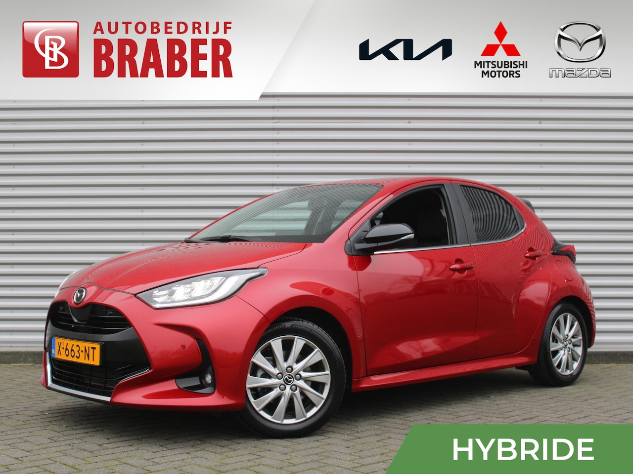 Mazda 2 Hybrid - 1.5 Select | 16" LM | Stoel- & stuurverwarming | HUD | Camera | Dodehoek sensor | - AutoWereld.nl