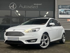 Ford Focus - 1.0 EcoBoost Titanium Clima Navi Camera