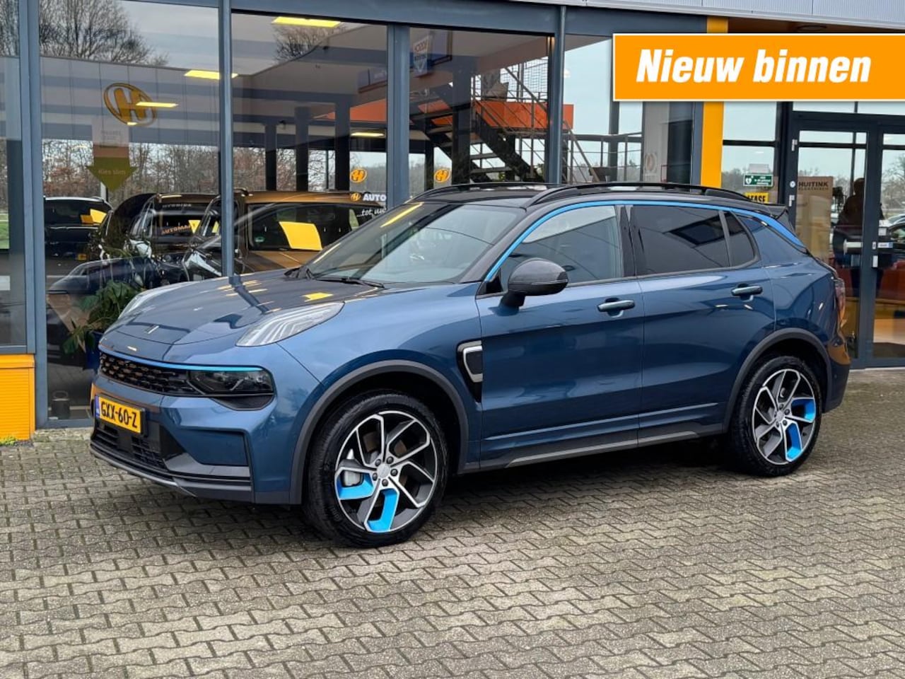 Lynk & Co 01 - 1.5 PHEV Hybrid 261 pk  - Zwarte Hemel - 360 cam - 6.6 KW Laden - AutoWereld.nl