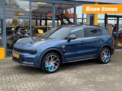 Lynk & Co 01 - 1.5 PHEV Hybrid 261 pk - Zwarte Hemel - 360 cam - 6.6 KW Laden