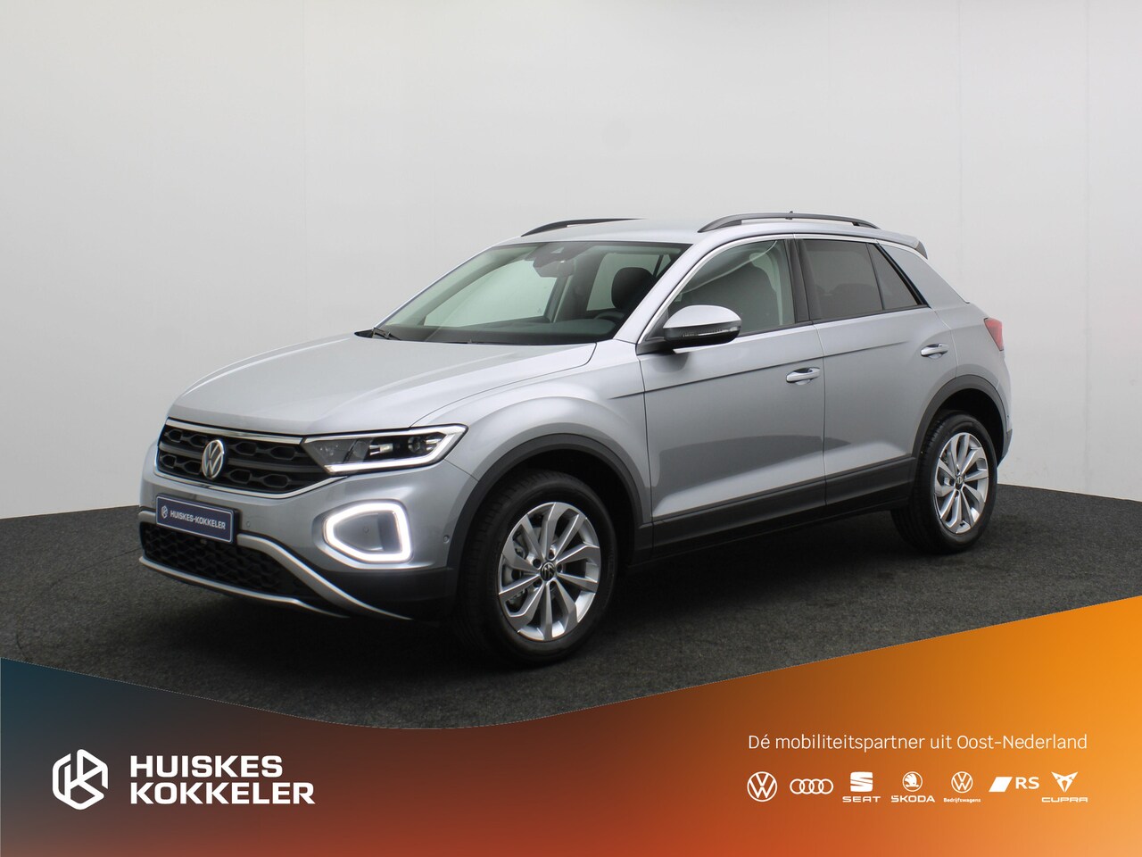 Volkswagen T-Roc - 1.0 TSI 116 6MT Life Edition 1.0 TSI 116pk Life Edition - AutoWereld.nl