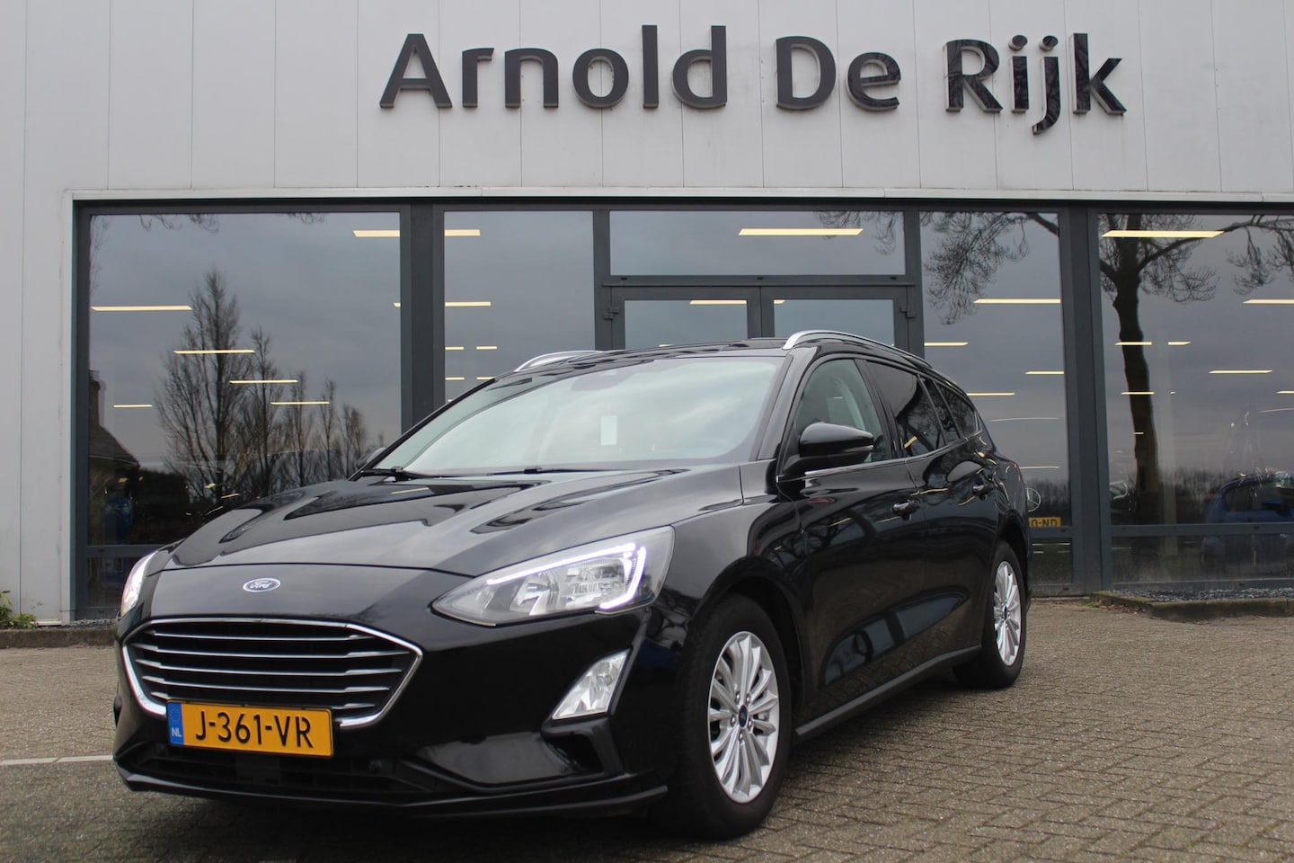 Ford Focus Wagon - 1.0 EcoBoost Hybrid Titanium X Business 1.0 EcoBoost Hybrid Titanium X Business - AutoWereld.nl