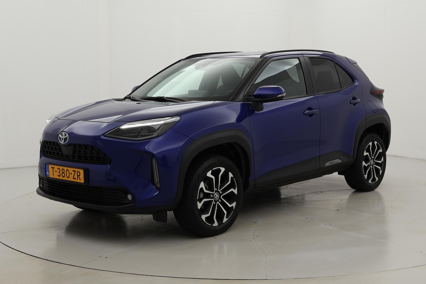 Toyota Yaris Cross - 1.5 Hybrid Dynamic | Navigatie - AutoWereld.nl