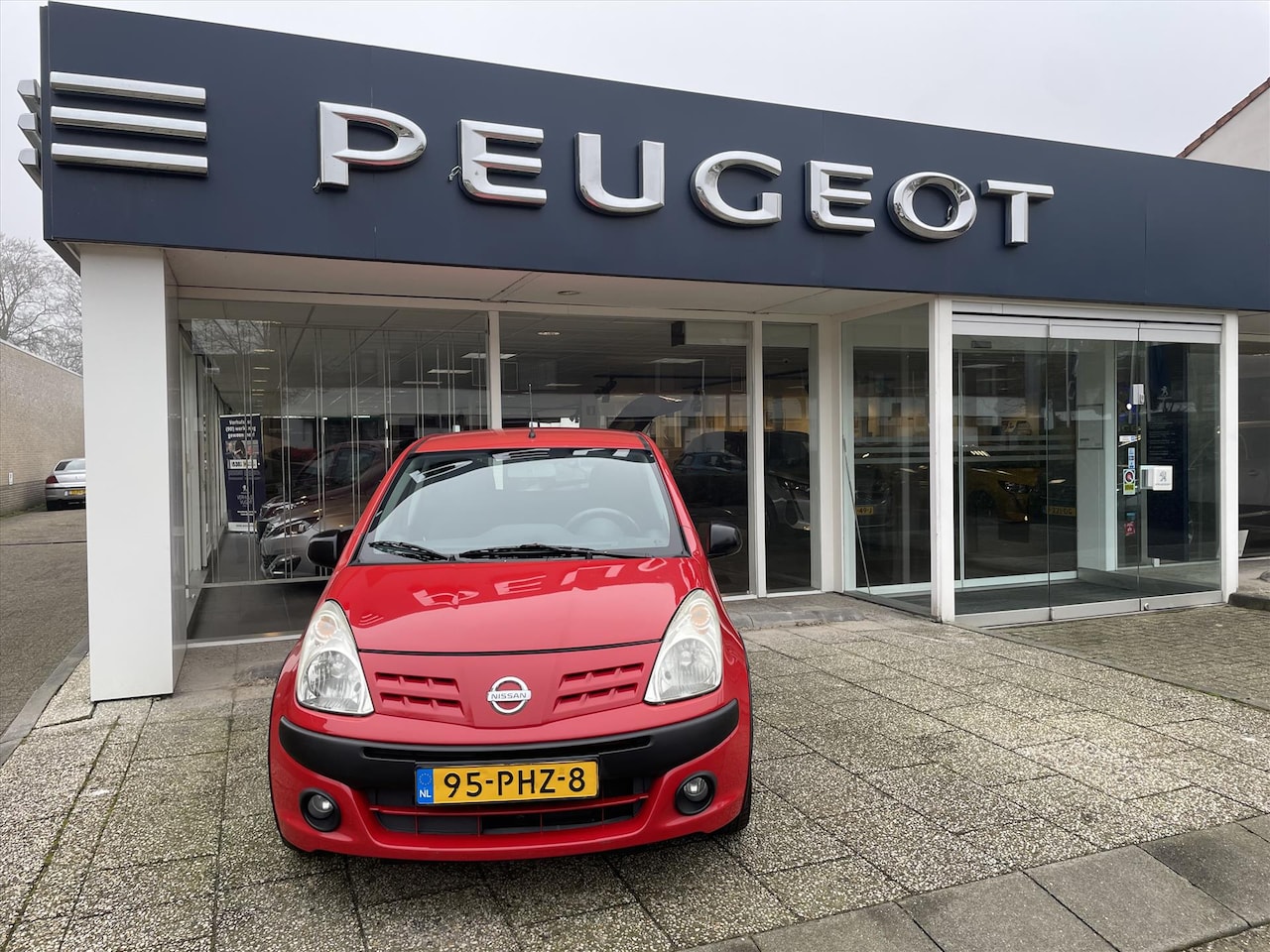 Nissan Pixo - 1.0 50KW 5D - AutoWereld.nl