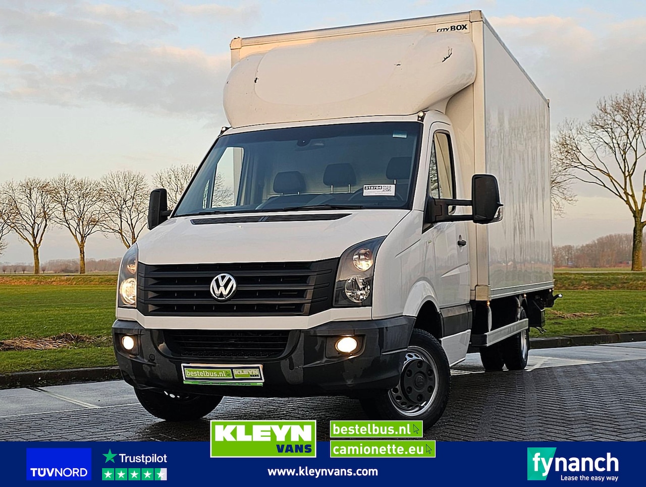 Volkswagen Crafter - 50 2.0 AC TREKHAAK 3500 KG - AutoWereld.nl