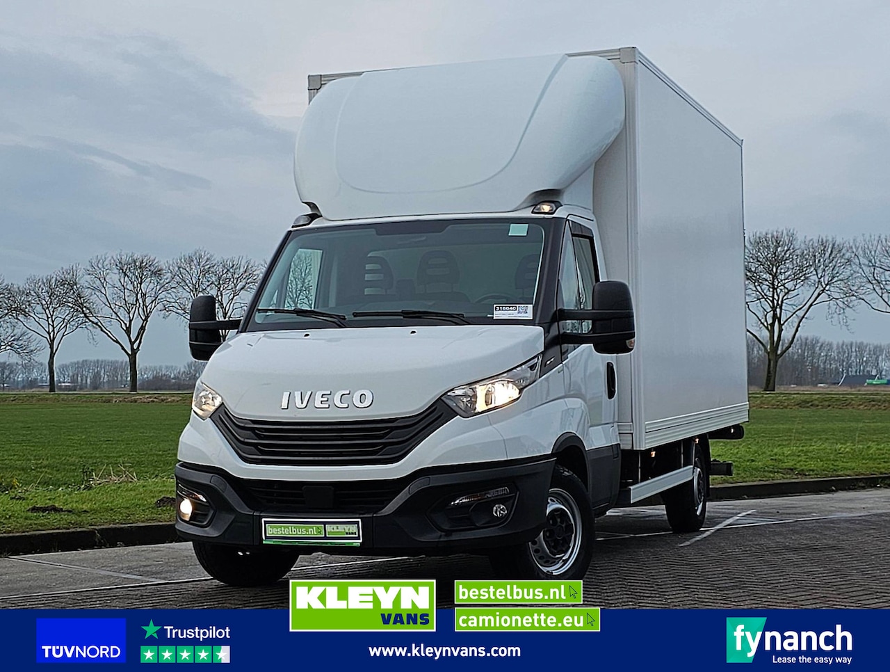 Iveco Daily - 35S18 Bakwagen Laadklep! - AutoWereld.nl