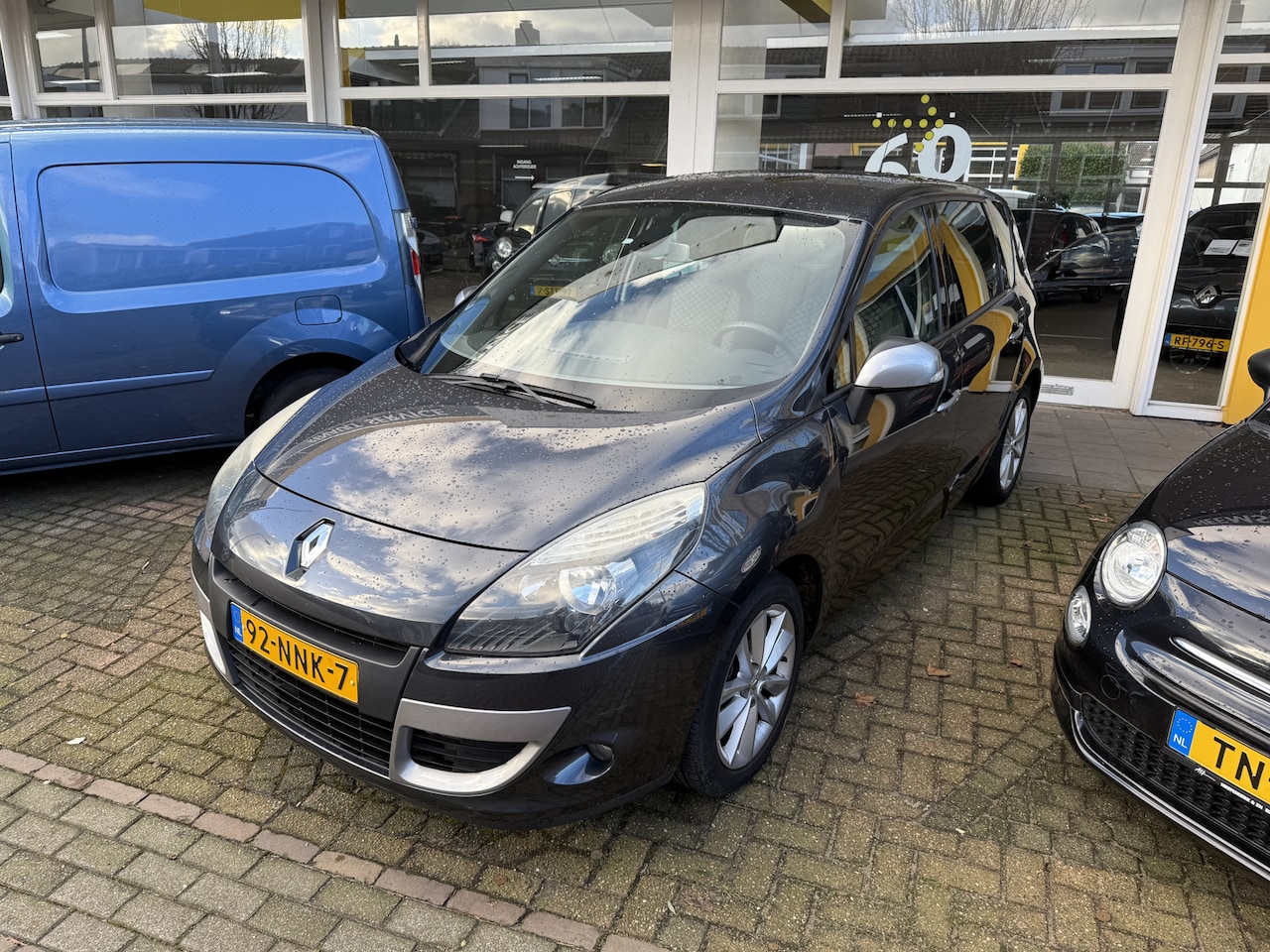 Renault Scénic - 1.4 TCE Celsium NAVIGATIE TREKHAAK AIRCO -ECC LICHTM.VELGEN - AutoWereld.nl